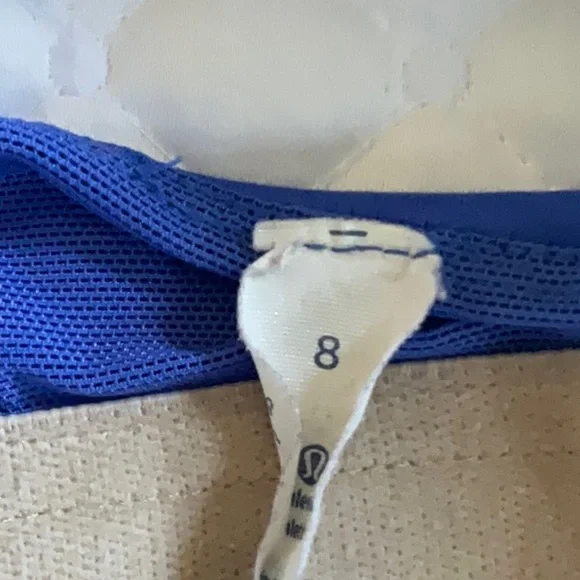 Lululemon Blue Women's Top with Patterned Straps - Picture 4 of 4